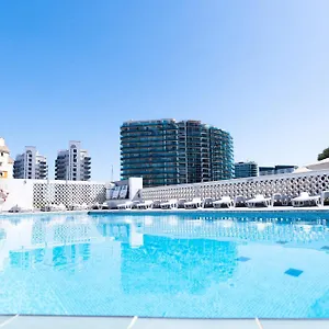 Apartment Ocean Heights Suite-hosted By Sweetstay, Gibraltar